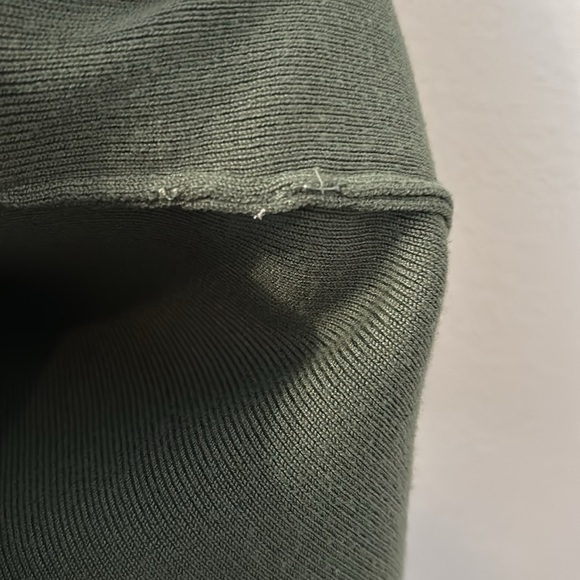 Be Cool tank top sweater size M/L - Picture 3 of 4